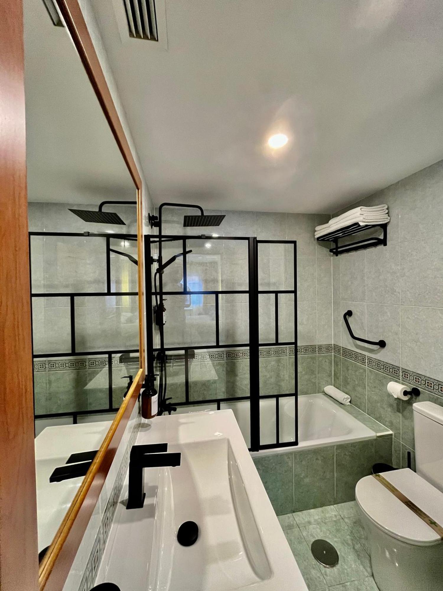 Elegante Apartamento Tres Colores アリカンテ エクステリア 写真