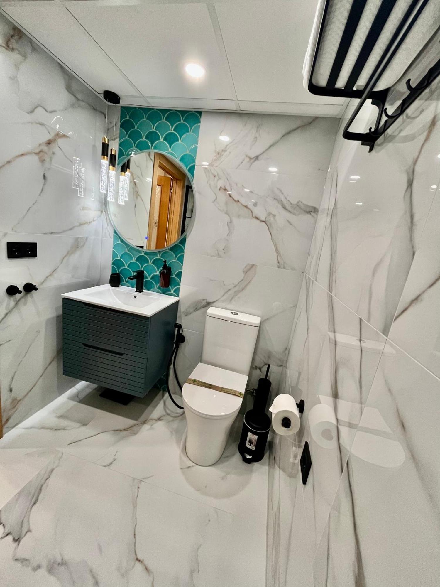 Elegante Apartamento Tres Colores アリカンテ エクステリア 写真