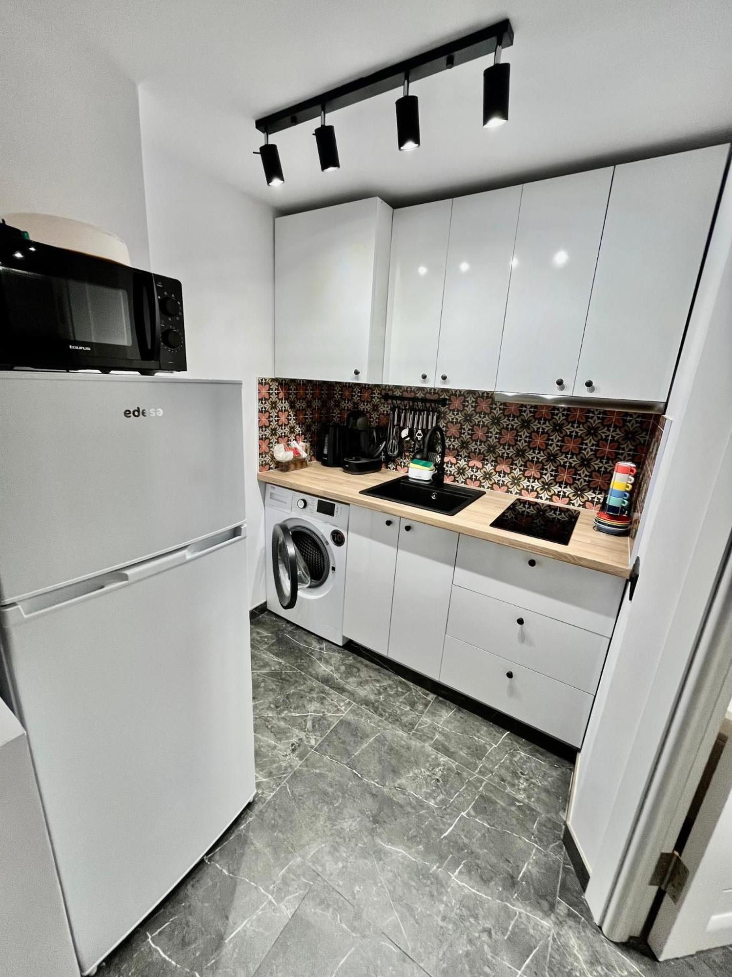 Elegante Apartamento Tres Colores アリカンテ エクステリア 写真