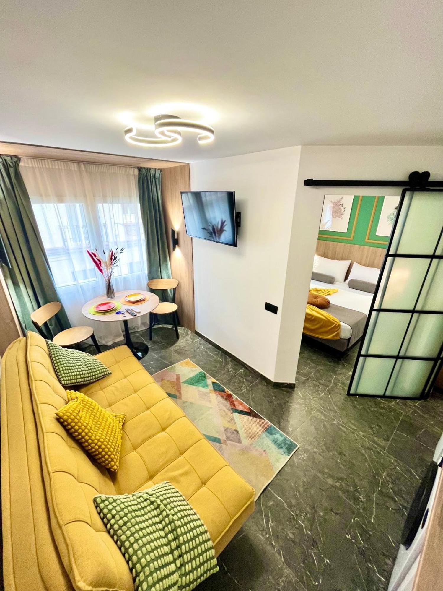 Elegante Apartamento Tres Colores アリカンテ エクステリア 写真